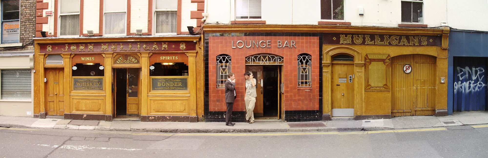 Mulligan Pub